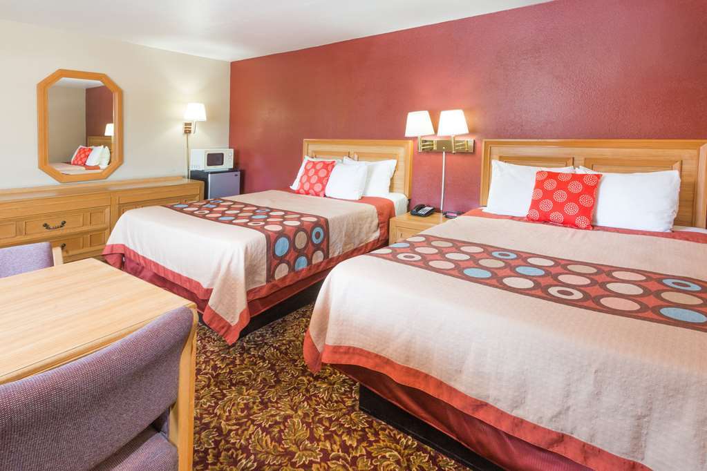 6 Pasadena, Ca Old Town Area Hotel Pasadena