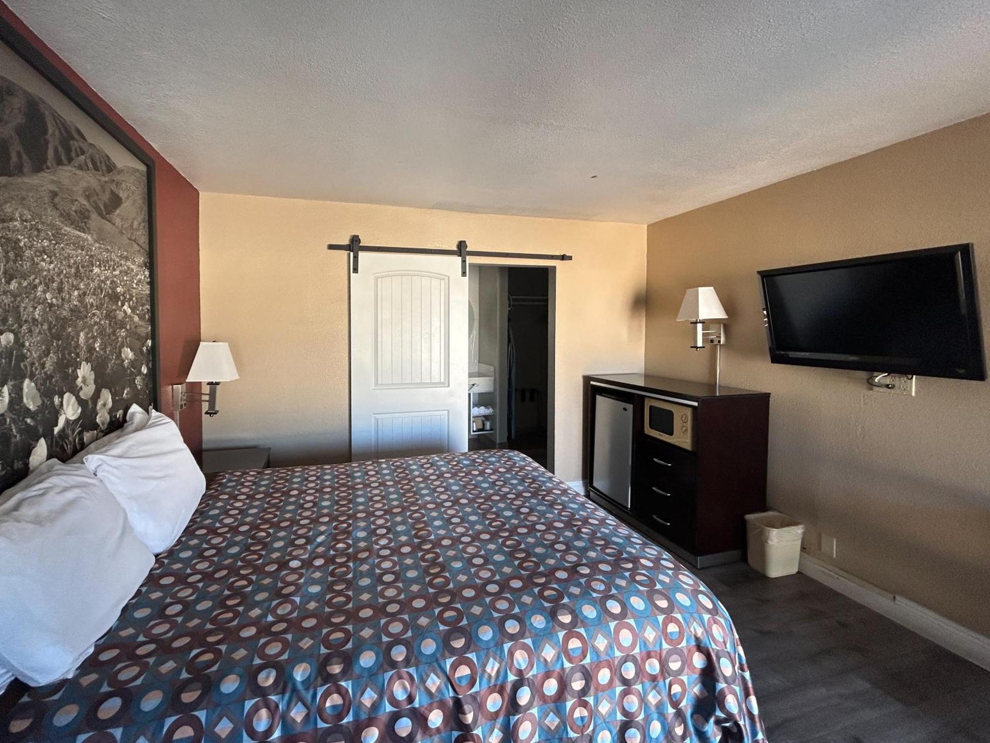 Hotel 6 Pasadena, Ca Old Town Area 2*